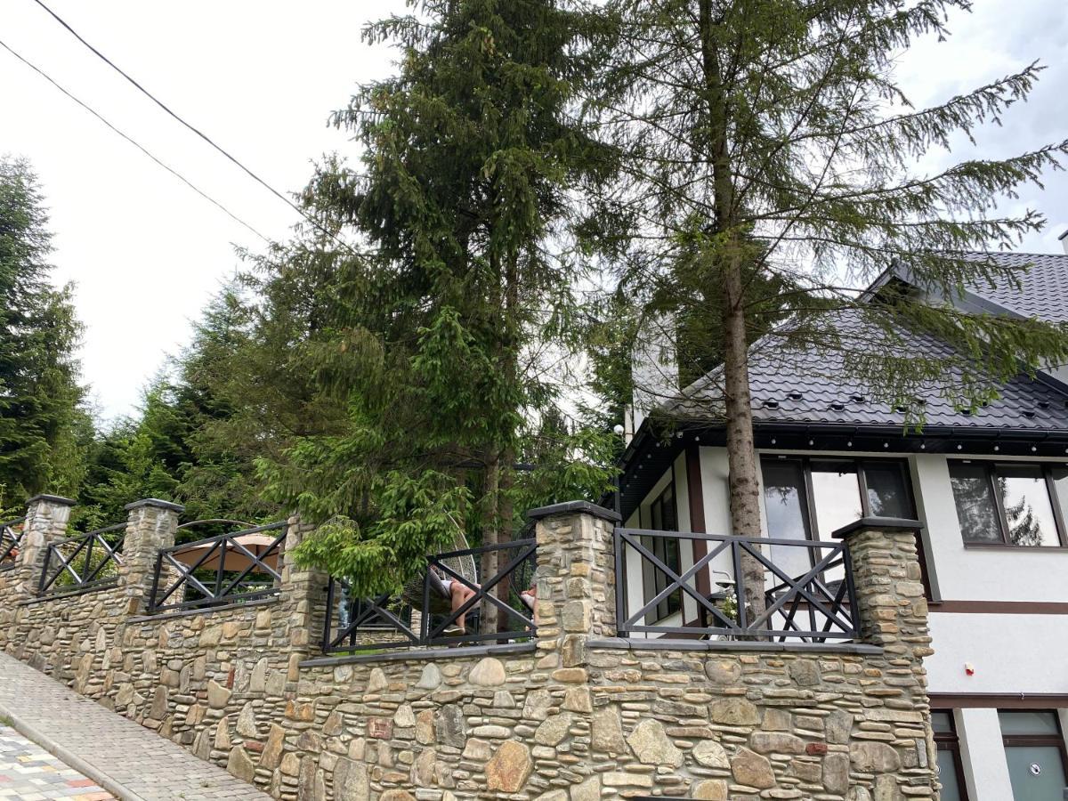 Aparthotel Феєрія Лісу Skhidnytsia Exterior foto