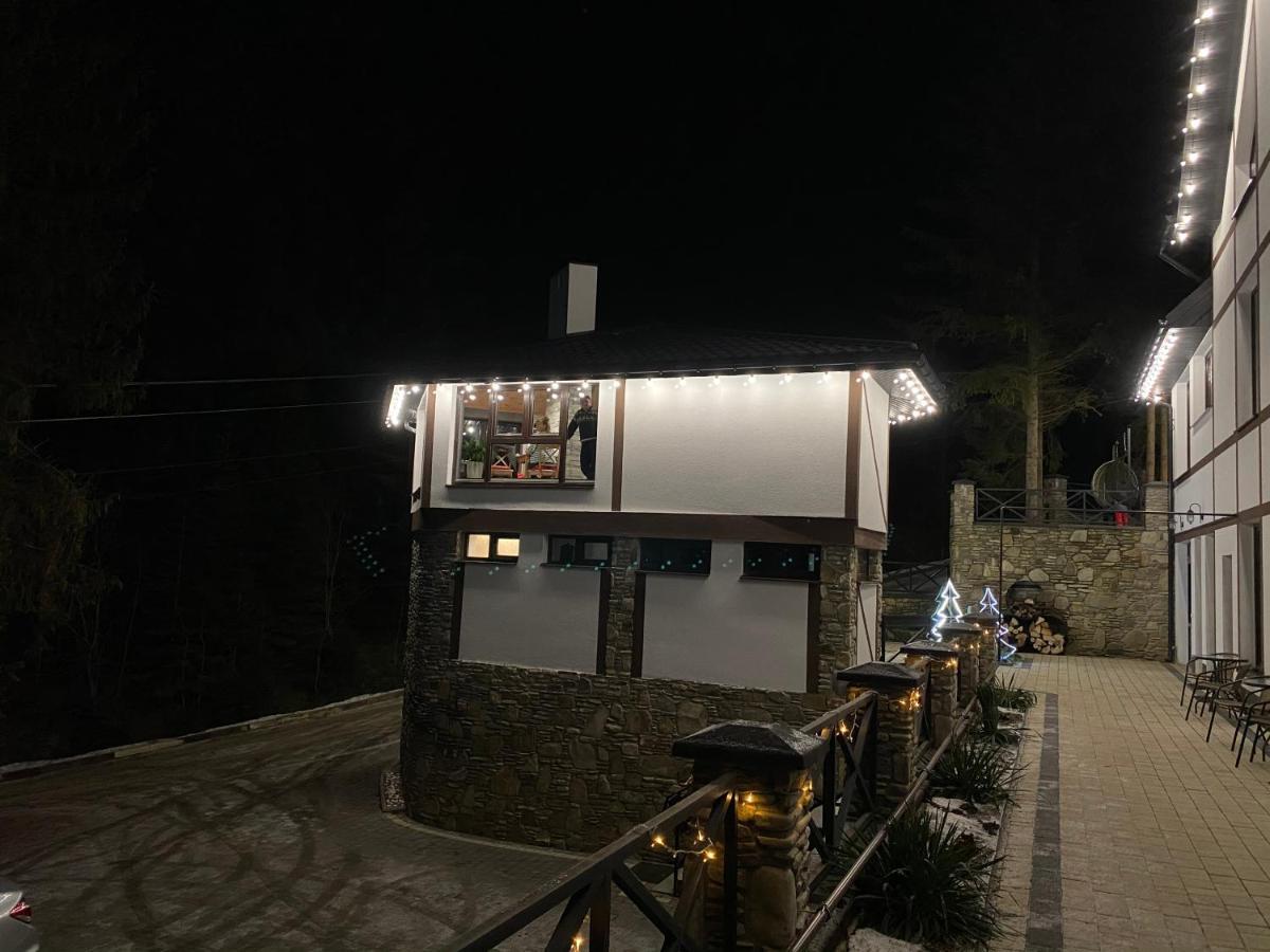 Aparthotel Феєрія Лісу Skhidnytsia Exterior foto