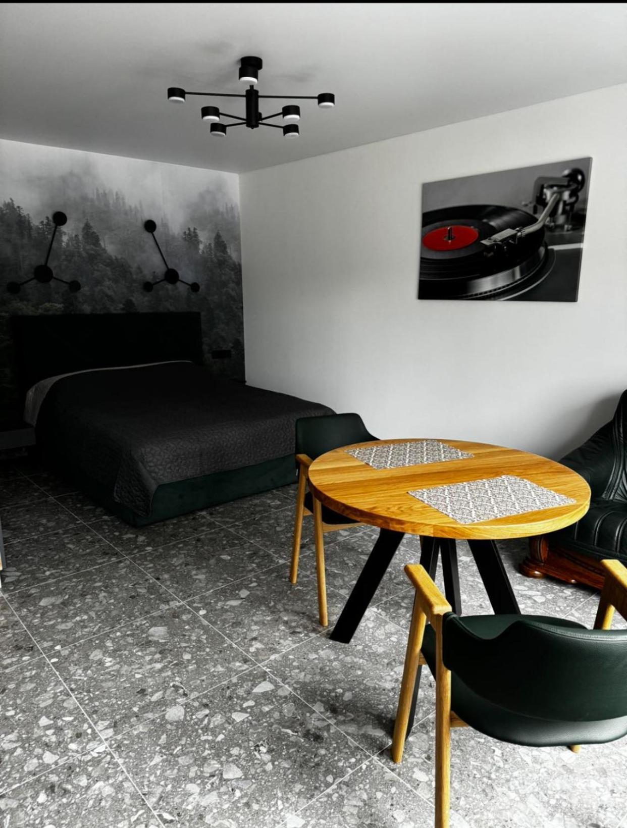 Aparthotel Феєрія Лісу Skhidnytsia Exterior foto